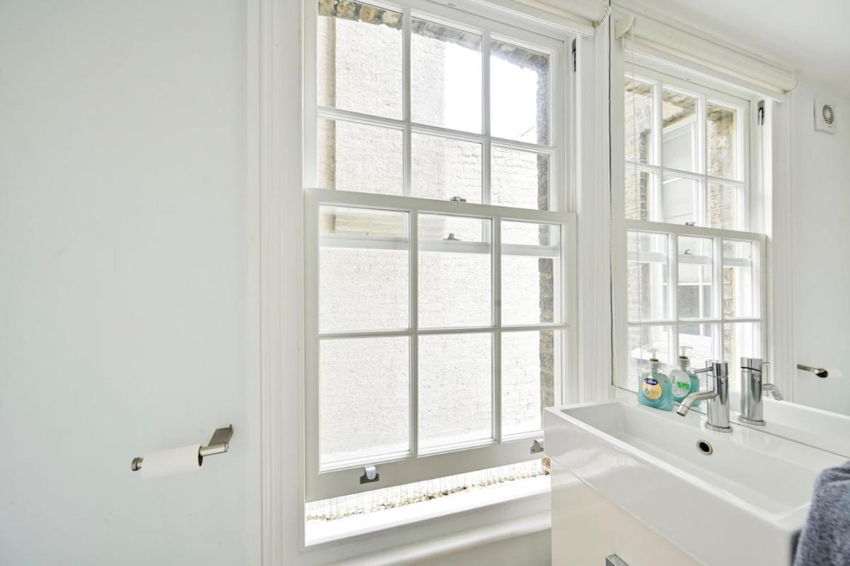 4 Rooms, 5 Beds, Spacious House Ferienhaus London